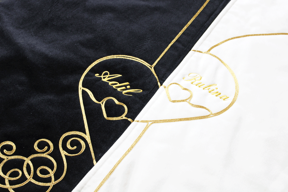 Couple prayer mat set with heart, couple padded luxury thick prayer mat, islamic gift, islamic nikkah gift for couple, muslim gift, personalised prayer mat