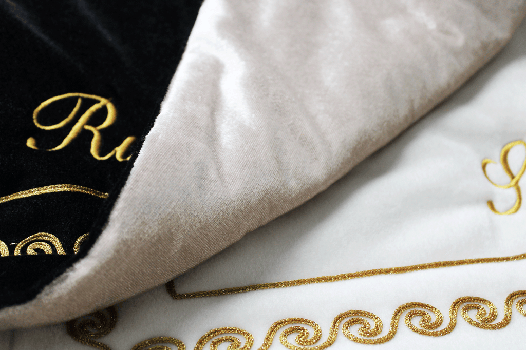 Personalised couple heart prayer mat set, personalised islamic couple gift, jointed heart prayer mat, nikkah gift, padded luxury foam prayer mat