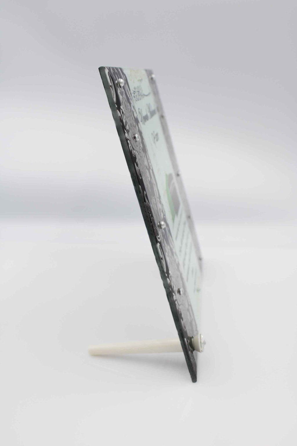 Umrah Mubarak Glass Frame - Medina & Kabah Silver Damask