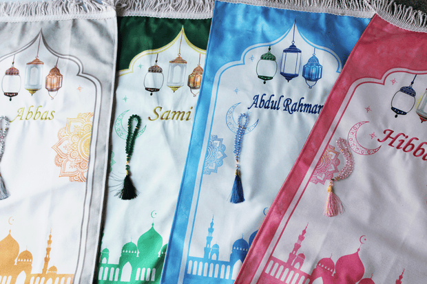 personalised kids prayer mat, personalised children's prayer mat, eid gift for kids, ramadan gifts for kids, kids prayer rug