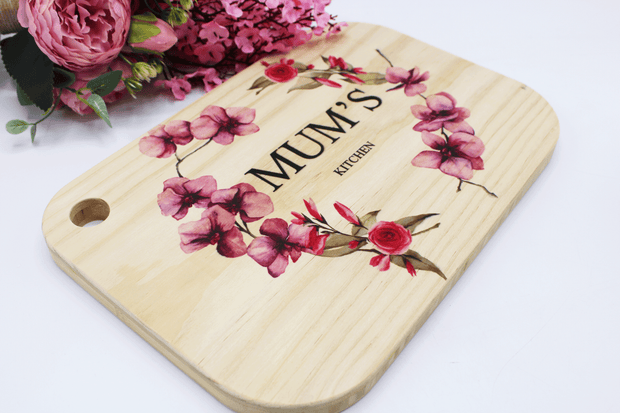 Personalised Mother's Day chopping board, perosnalised wooden chopping board, islamic mothers day gift