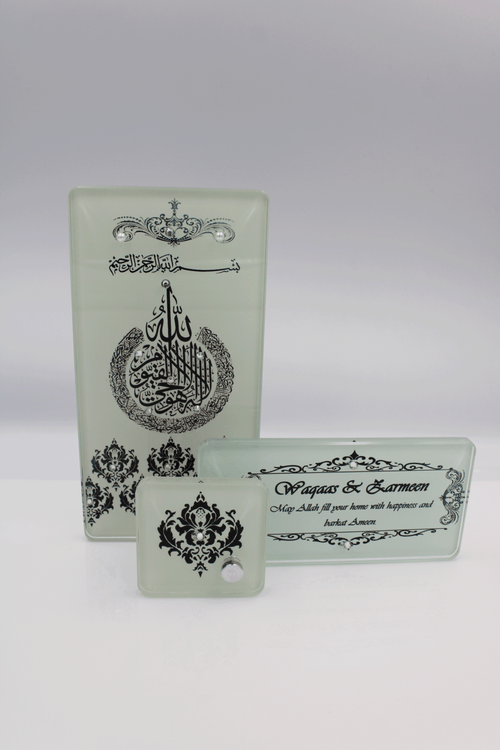 3 Way Frame - Black Damask
